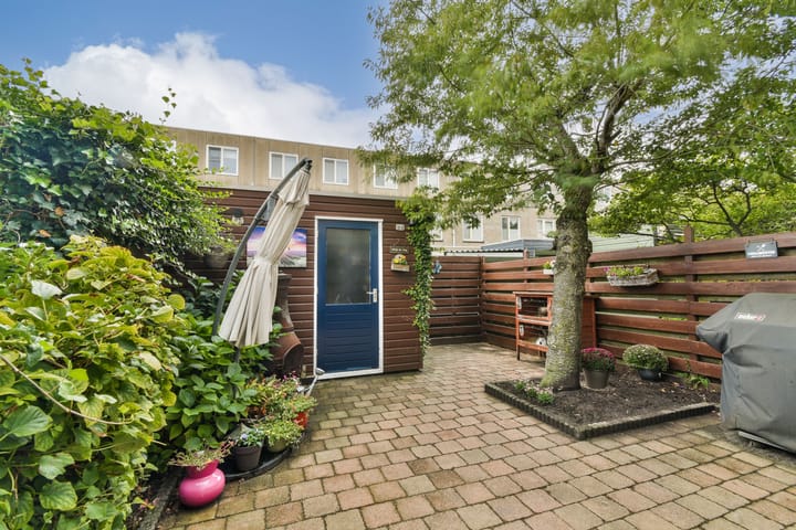 Photo 37 of Ravelstraat 30