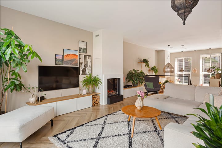 Foto 3 van Voorbuurt 46