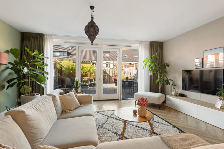 Foto 11 van Voorbuurt 46