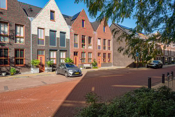 Foto 47 van Voorbuurt 46