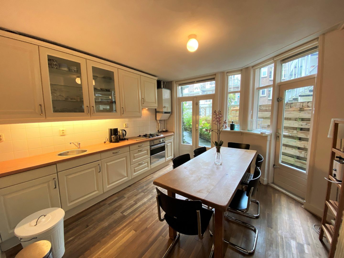 Photo 5 of Hectorstraat 19-H