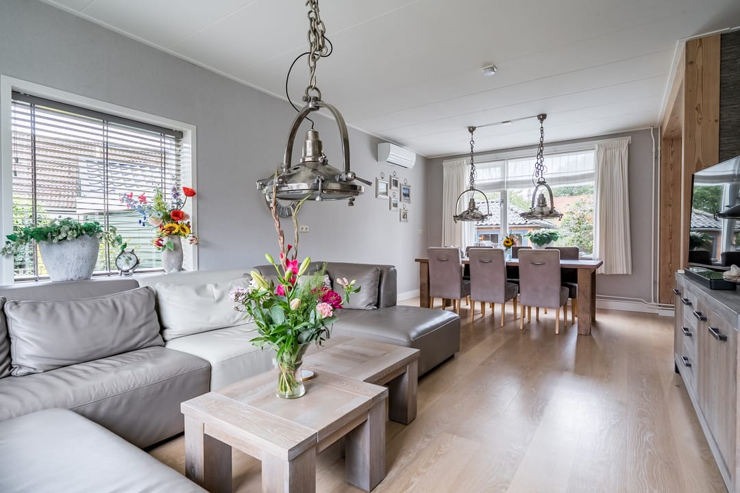 Foto 13 van Dorpsstraat 947