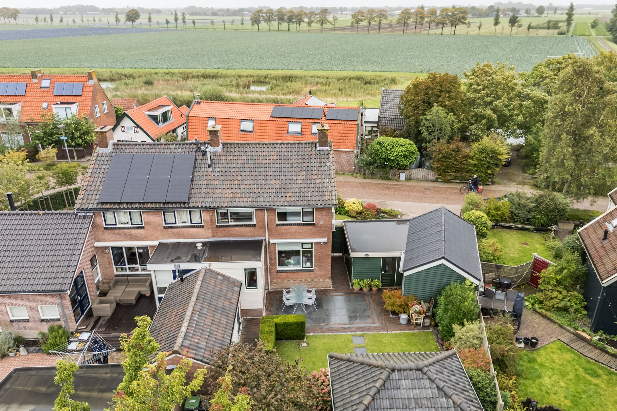 Foto 42 van Dorpsstraat 947