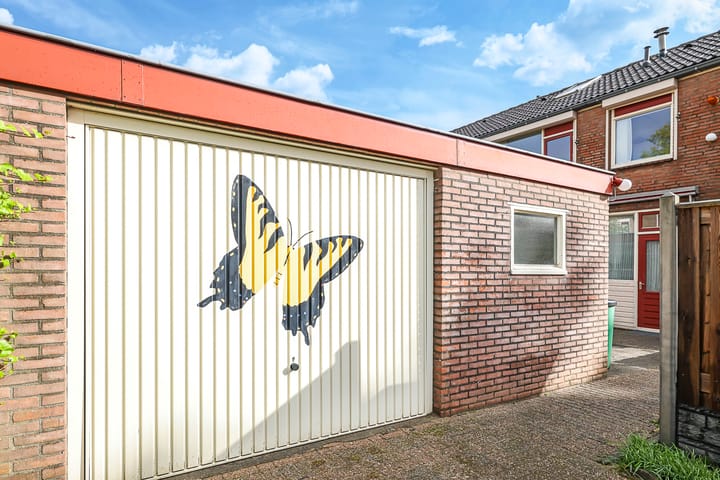 Foto 4 van Emmalaan 1