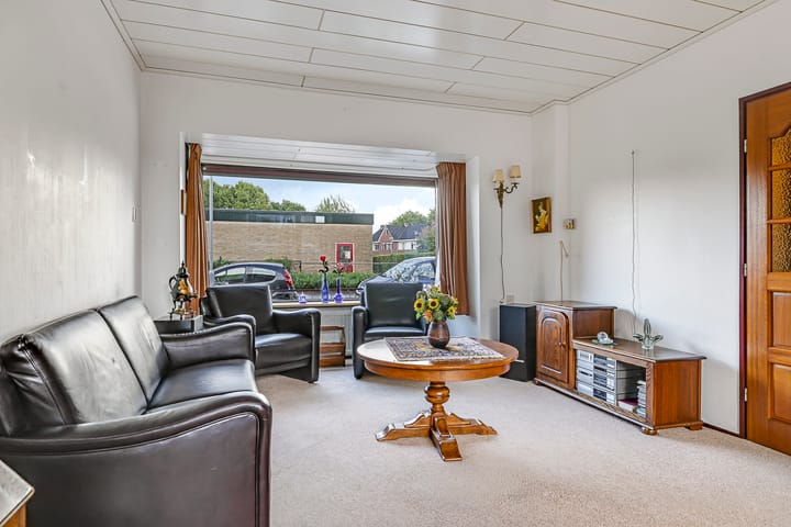 Foto 18 van Emmalaan 1