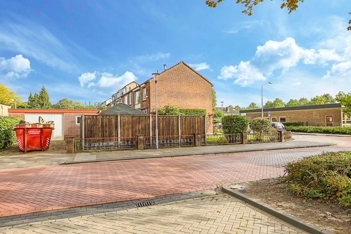 Foto 60 van Emmalaan 1