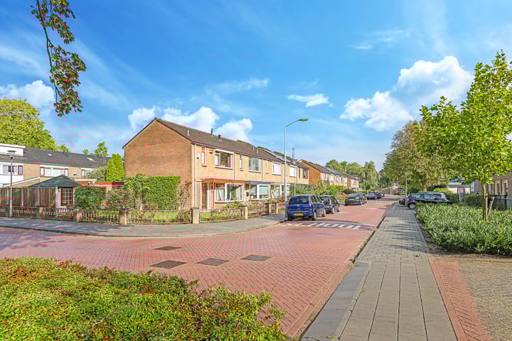 Foto 61 van Emmalaan 1