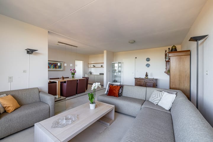 Foto 16 van Nesciolaan 77