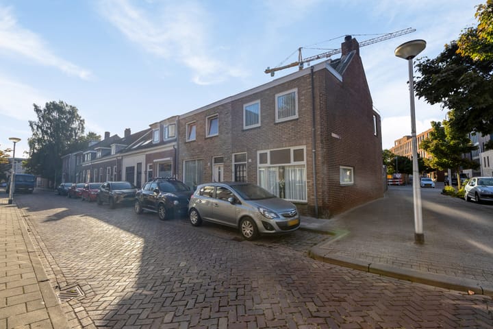 Foto 3 van Hoogvensestraat 32