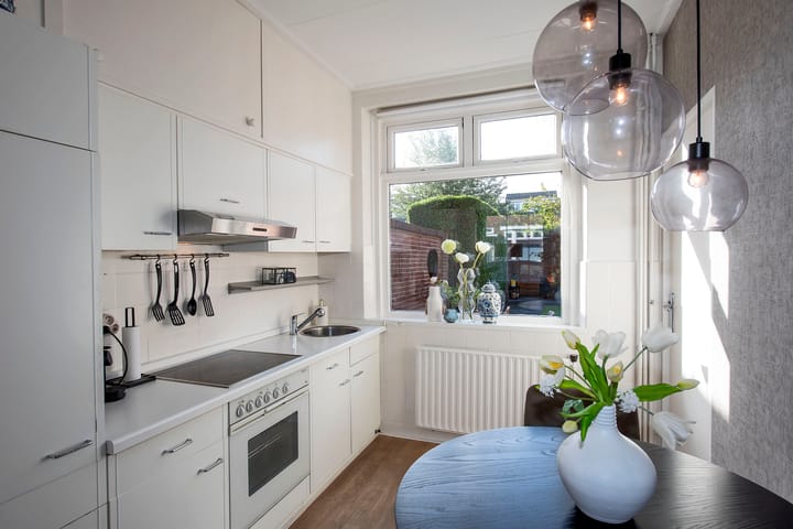 Foto 11 van Van Riebeekstraat 34