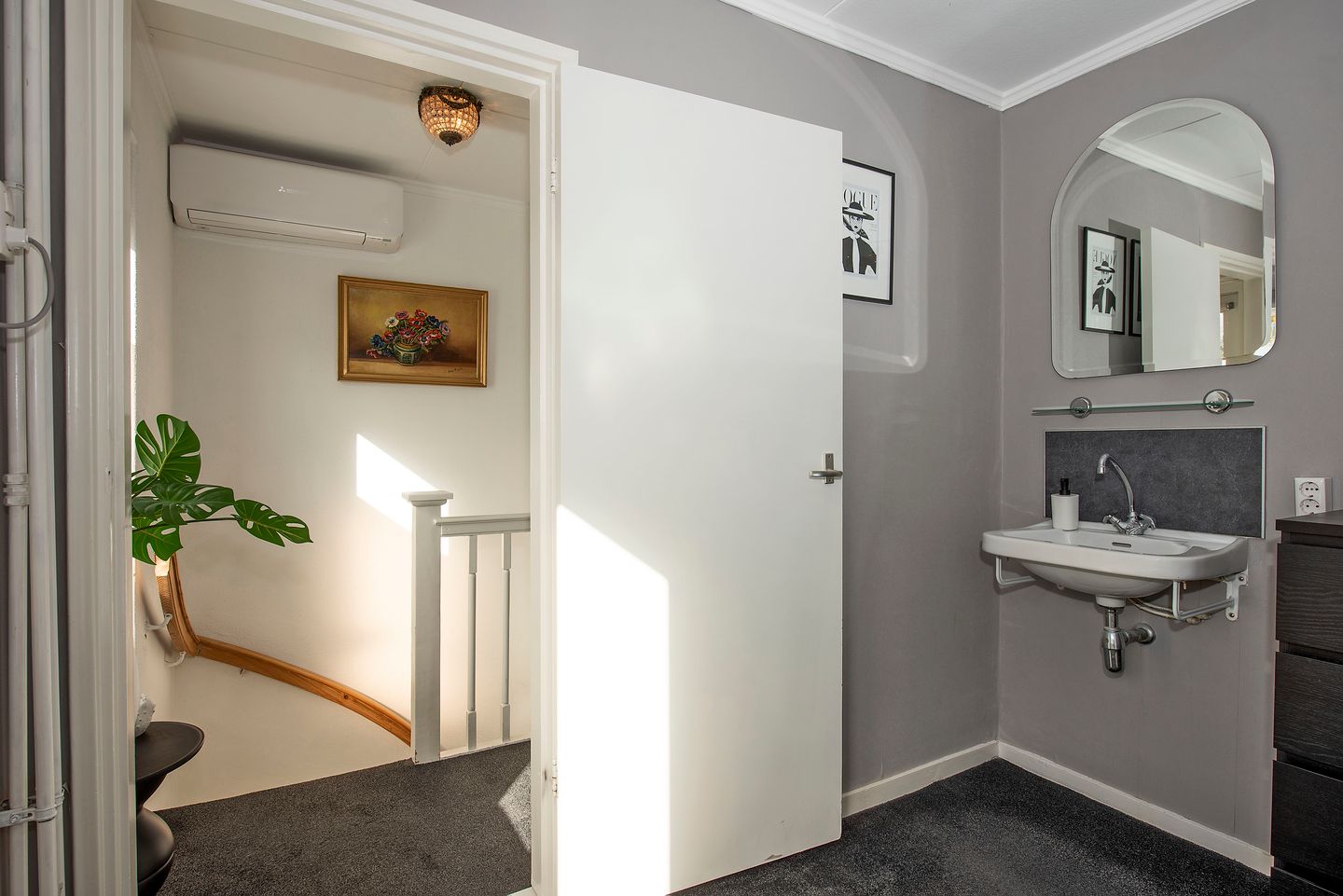 Foto 19 van Van Riebeekstraat 34