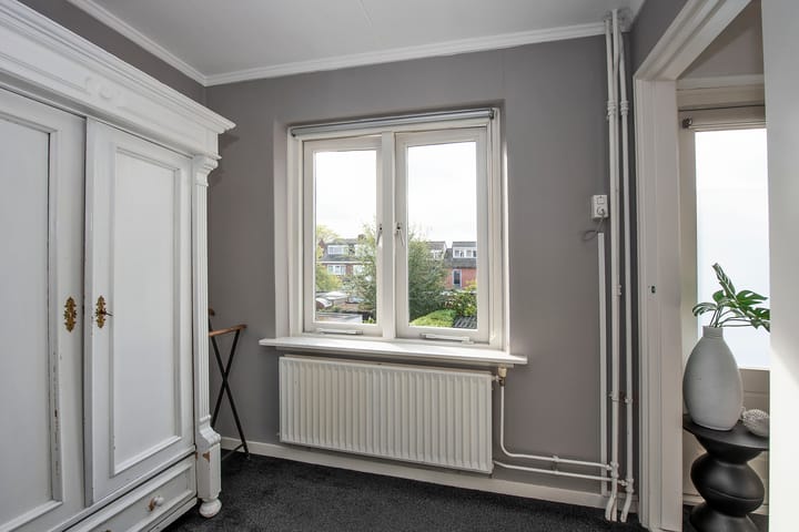 Foto 20 van Van Riebeekstraat 34