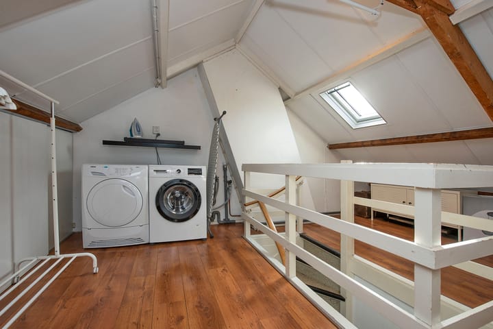 Foto 22 van Van Riebeekstraat 34