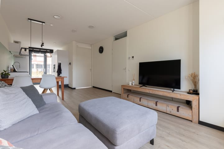 Foto 2 van Lijsterbes 11