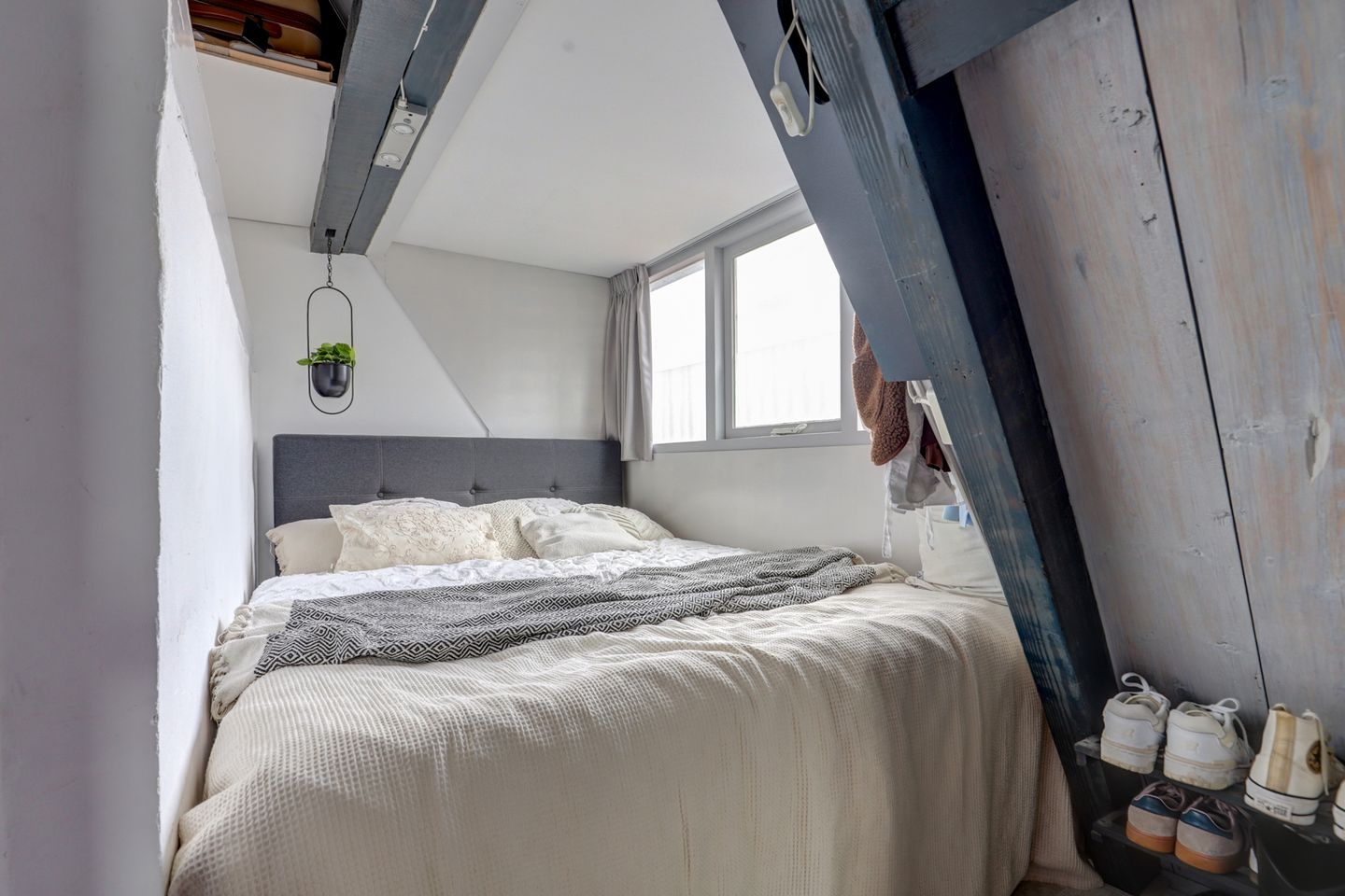 Foto 19 van Dam 43-E