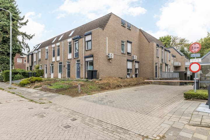 Foto 30 van Stationstraat 176