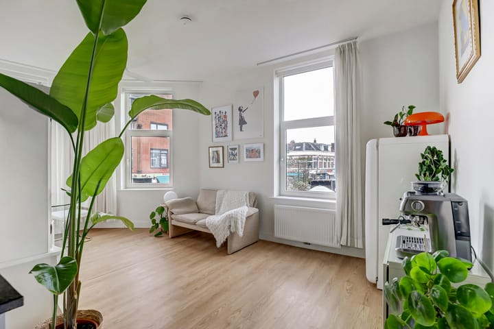 Foto 8 van Riouwstraat 62-C