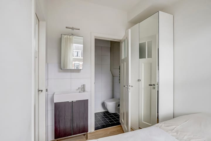 Foto 16 van Riouwstraat 62-C