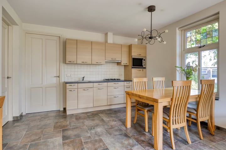 Foto 27 van Heescheweg 11