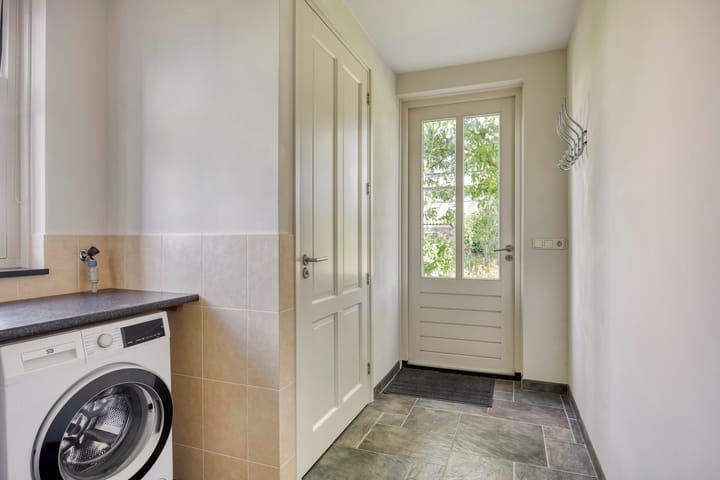 Foto 32 van Heescheweg 11