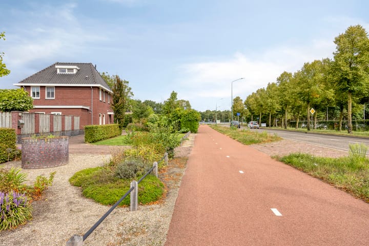 Foto 59 van Heescheweg 11