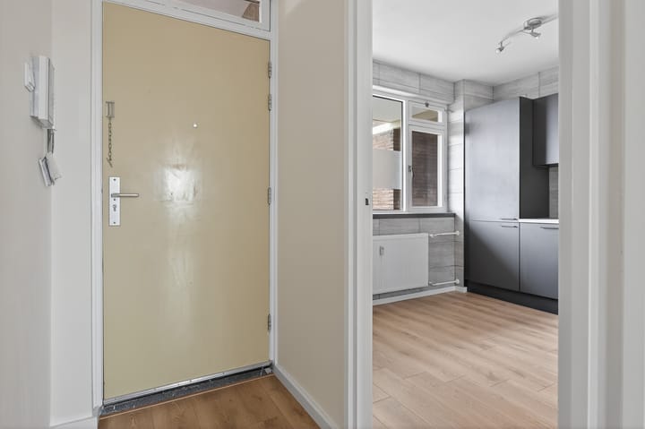 Foto 9 van Albert Plesmanplein 71