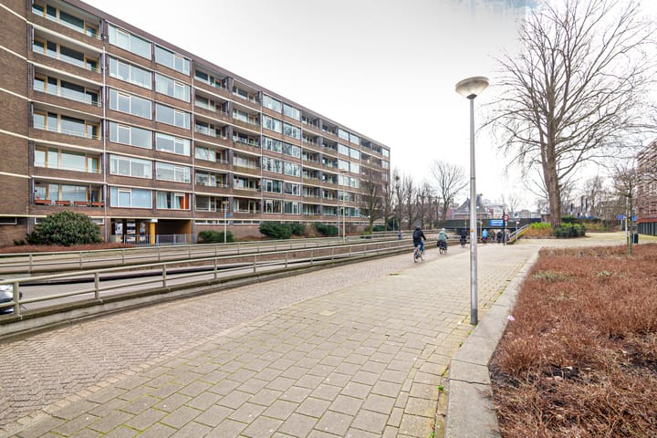 Foto 41 van Albert Plesmanplein 71