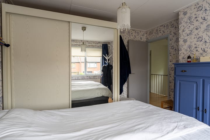 Photo 24 of Vijverstraat 8