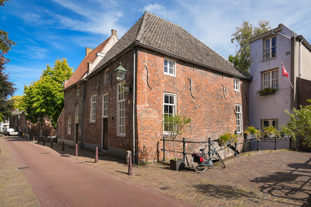 Foto 1 van Uilenburg 22