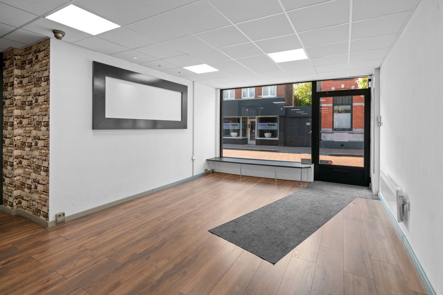View photo 5 of Raadhuisstraat 87