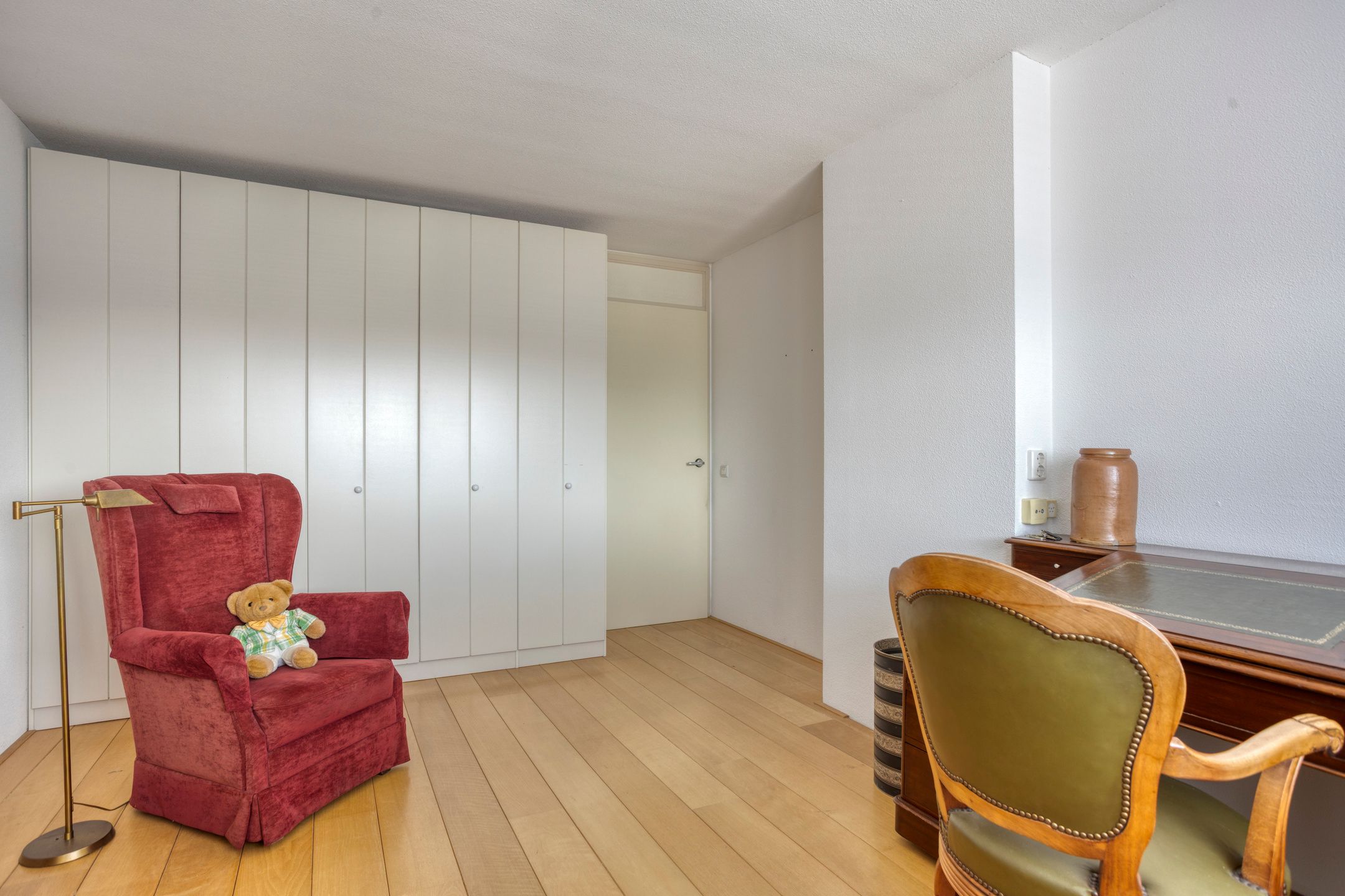 Photo 21 of Nassauplein 11-Y