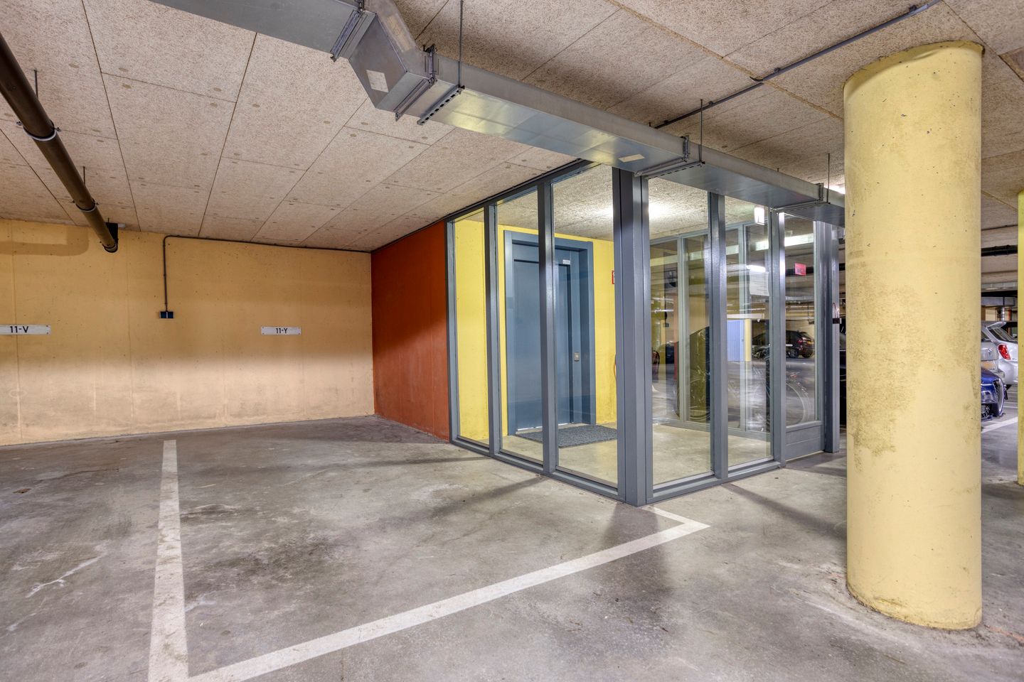 Photo 35 of Nassauplein 11-Y