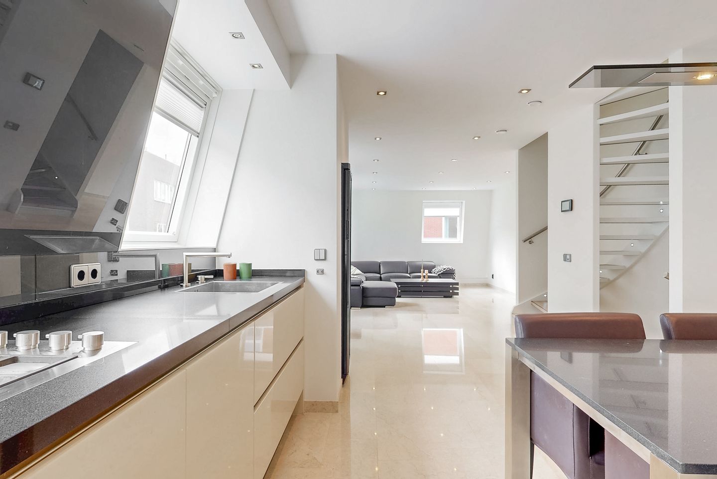 Photo 10 of Kampervenuspad 28