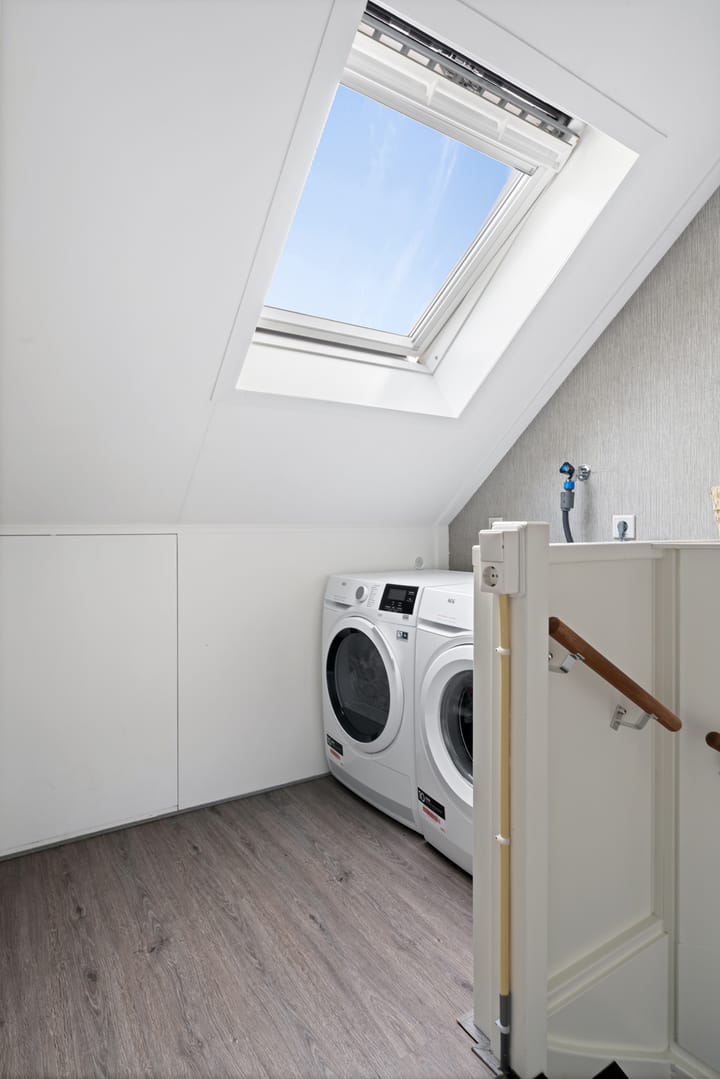 Foto 38 van Maximalaan 29