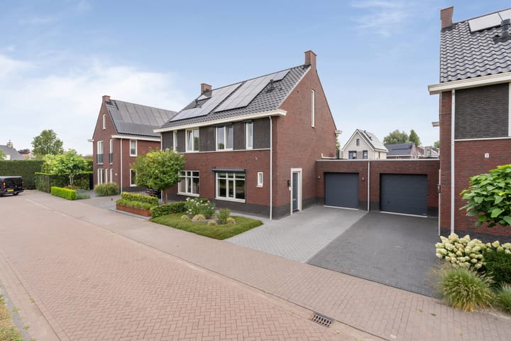 Foto 50 van Maximalaan 29