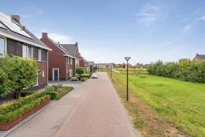 Foto 51 van Maximalaan 29