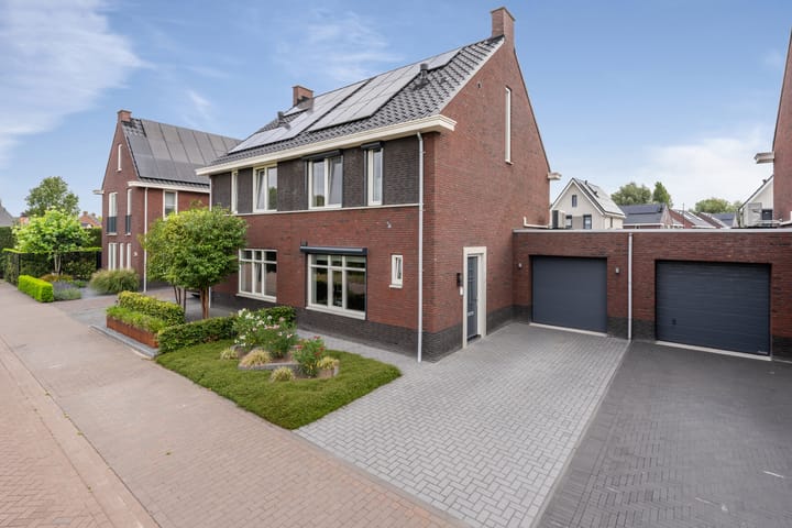 Foto 52 van Maximalaan 29