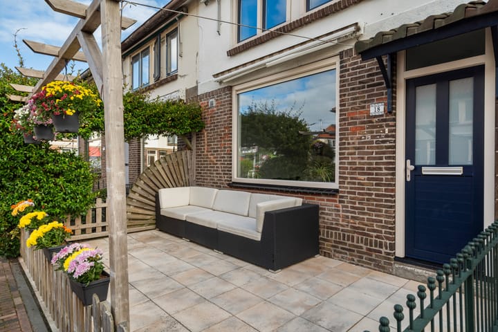 Foto 11 van Trompstraat 18