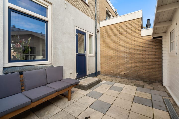 Foto 34 van Trompstraat 18