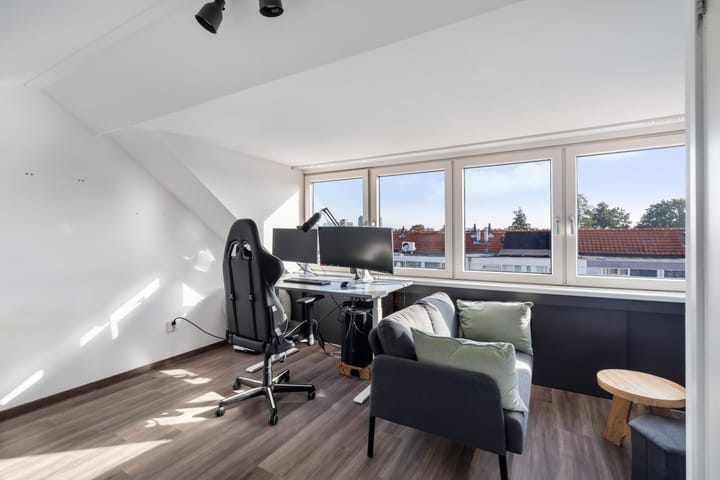 Foto 44 van Trompstraat 18