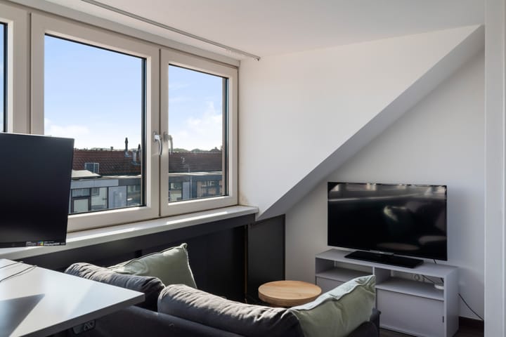 Foto 46 van Trompstraat 18