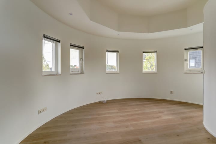 Foto 14 van Raadhuisplein 71