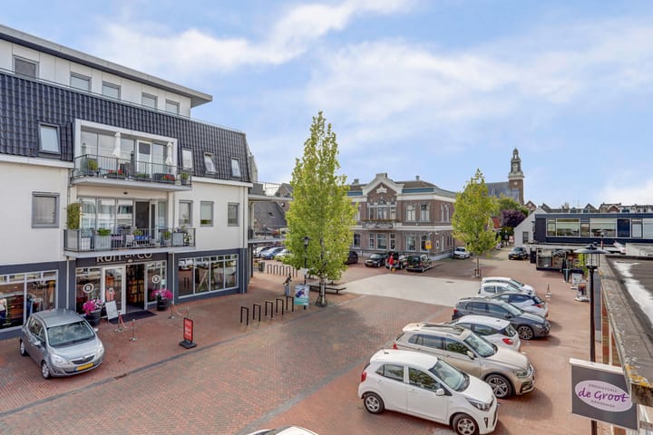 Foto 22 van Raadhuisplein 71