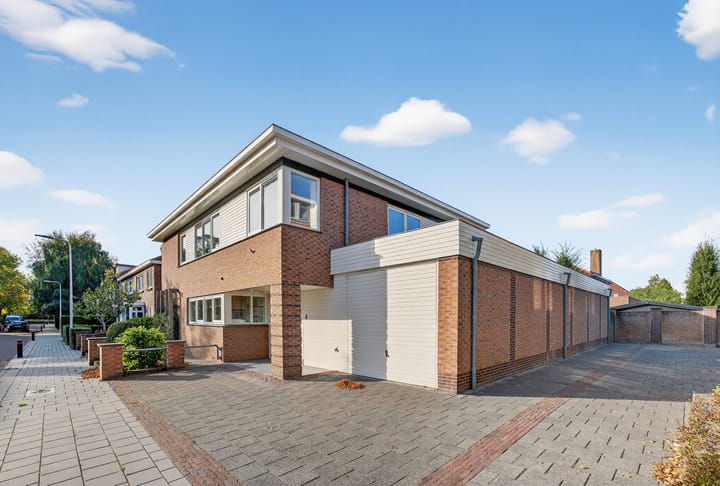 Foto 39 van Burgemeester Mijslaan 4