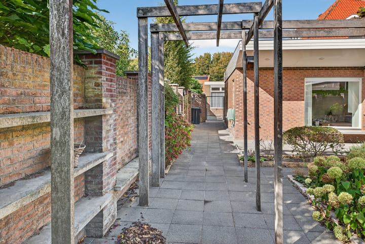 Foto 43 van Burgemeester Mijslaan 4