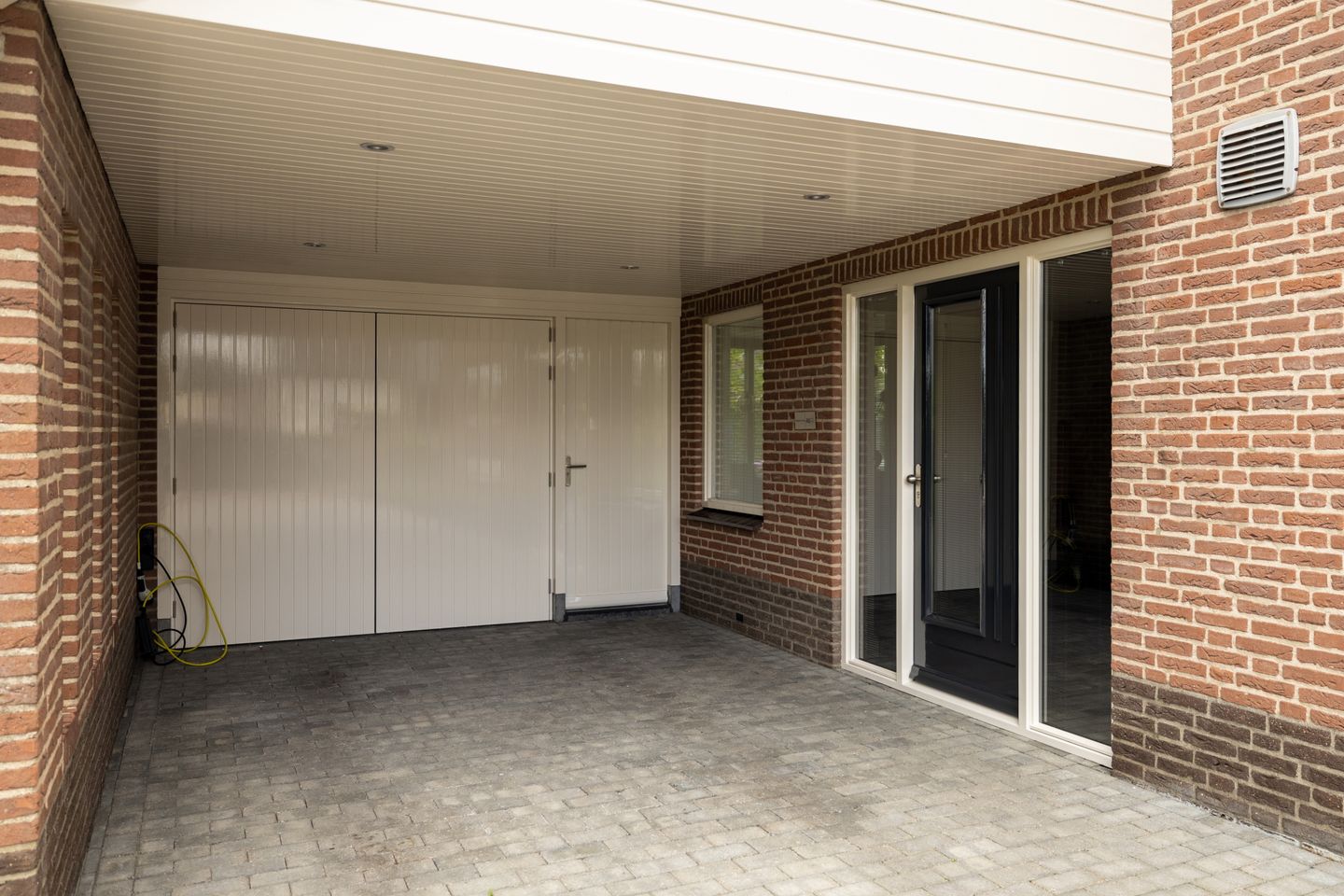 Photo 10 of Noord Riezenweg 46