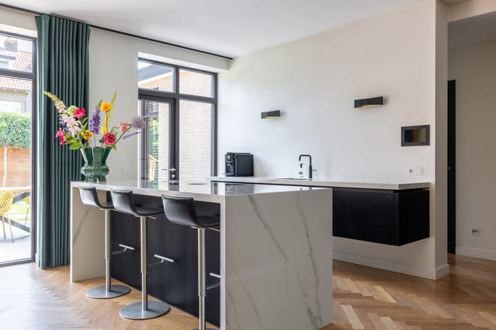 Photo 3 of Regentesseplein 7