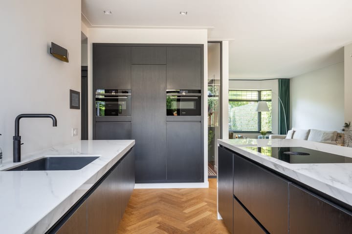 Photo 20 of Regentesseplein 7