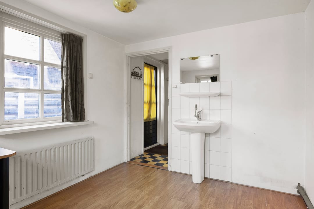 Photo 17 of Dubbelstraat 211