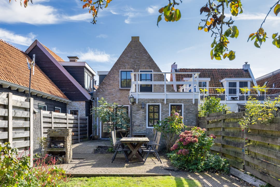 Photo 32 of Dubbelstraat 211